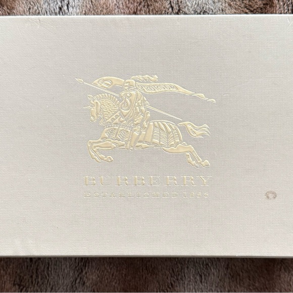 Burberry Brown Leather and Nova Check Canvas Pointed Toe Pumps - Picture 2 of 4